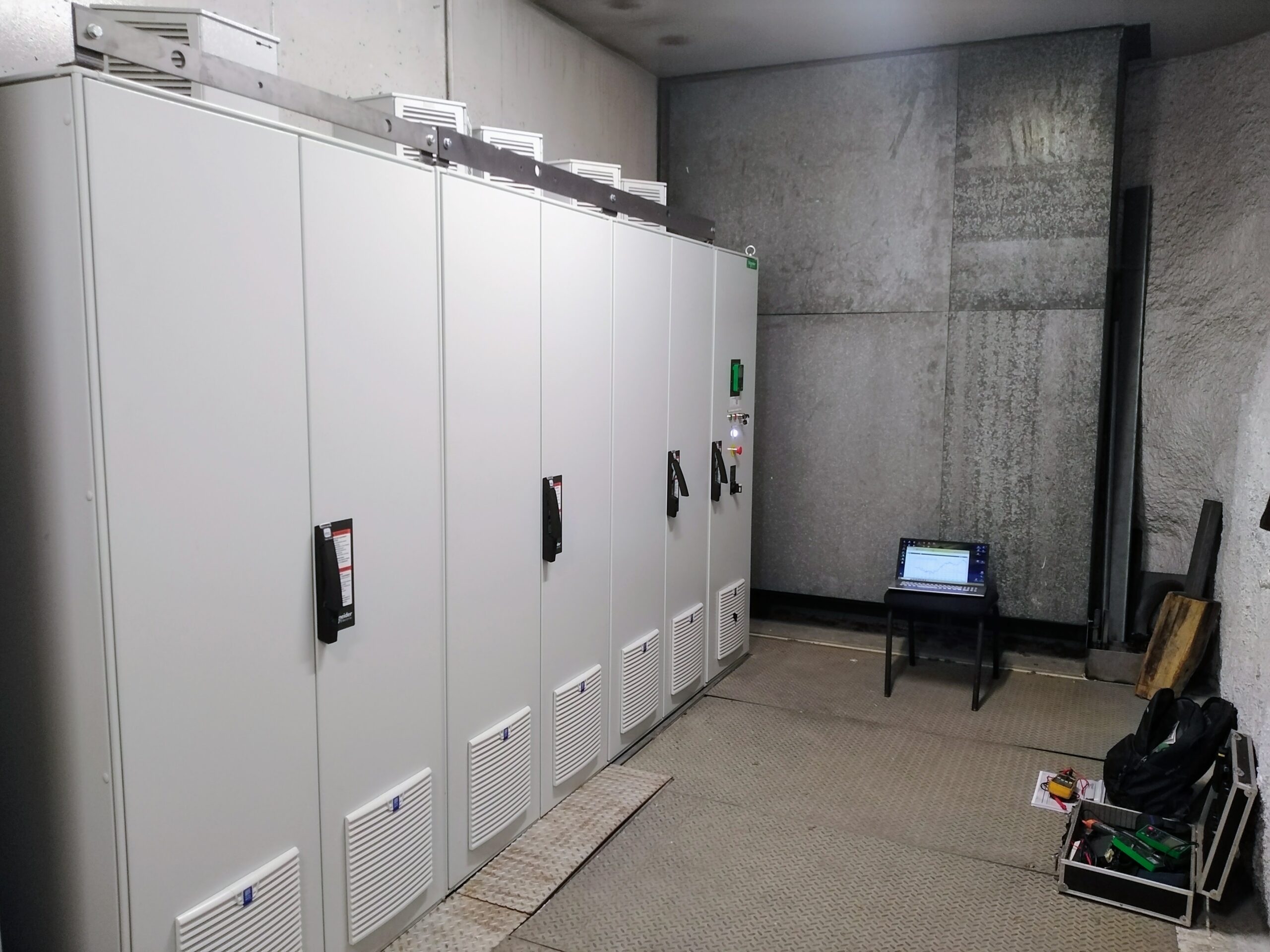 Mise en service ATV6B0C80Q6 — 800 kW